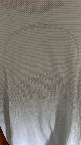 Lululemon Swiftly Tech Long Sleeve