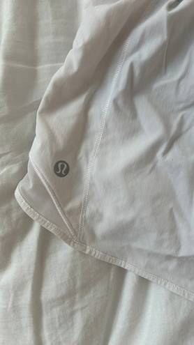 Lululemon Hottie Hot Shorts 4’