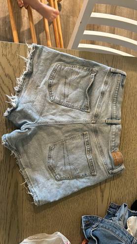 American Eagle High Waisted Mom Shorts Strigid