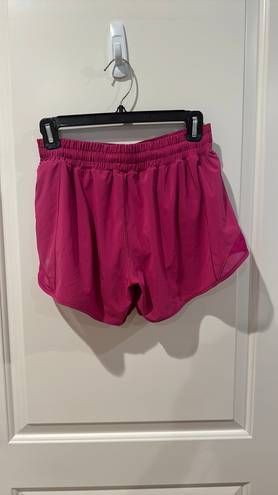 Lululemon Hotty Hot Shorts 4”