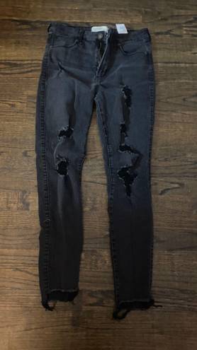 Abercrombie & Fitch Abercombie super skinny high rise jeans.