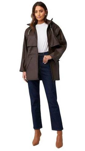 Varley  Alyssa Rain Jacket in Dark Truffle Small Womens Waterproof Trench Coat