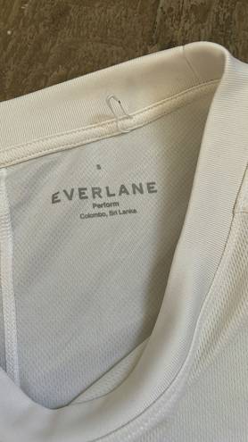 Everlane The Perform Tee White Athleisure Moisture Wicking Oversized Shirt small