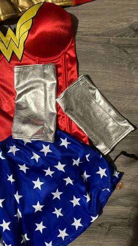 Wonderwoman costume NEW Red