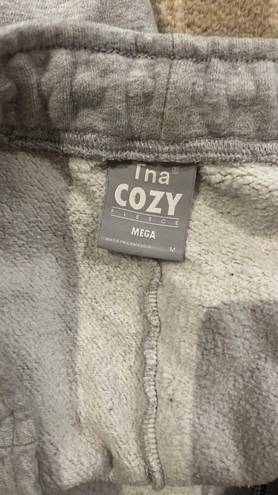 Aritzia TNA Mega Cozy Sweatpants