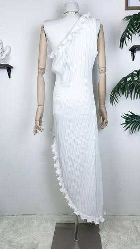 Elliatt  Italianate One Shoulder Pleated Dress in Ivory