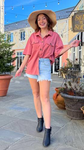 Boutique NWT Pink Button Up Top