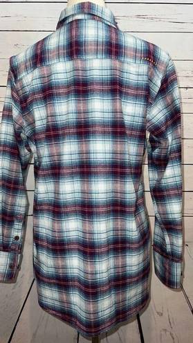 Ariat  Rebar Medium Long Sleeve button front shirt Colorful plaid western cowgirl