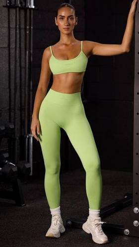 Bo+Tee NWT   VITALITYSuper Sculpt Seamless Full Length Leggings In Key Lime Size