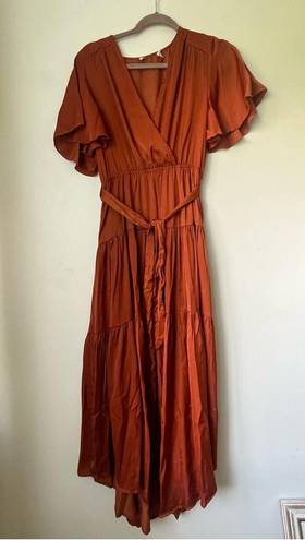 Petal and Pup  Barker Rust Orange Midi Tiered V Neck Flutter Sleeve Dress 6