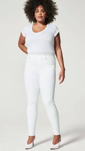 Spanx  XS White Distressed High Waisted Jeggings NWOT Fitted Jeans