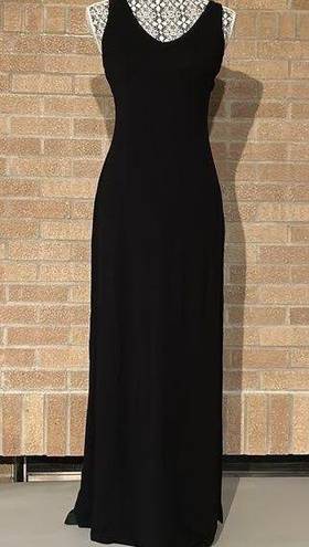 Karen Kane  Black Knit Maxi Dress Size Medium