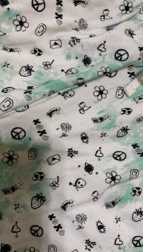 BP . white blue tie dye peace alien printed fleece shorts size Small NEW