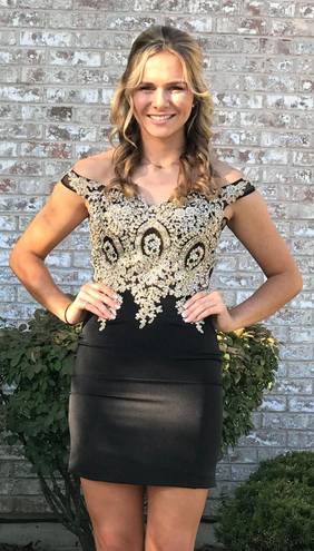 Dancing Queen black short homecoming/ prom dress