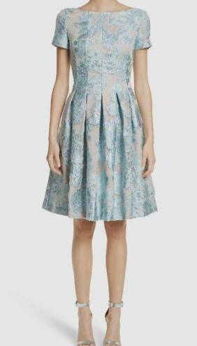 St. John 💕💕 Jacquard Floral Embossed  Cap Sleeve Pleated Cocktail Dress 8 NWOT