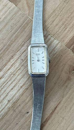 Seiko  Vintage Ladies Watch Stainless Bracelet, Case, Hands, Markers, Dial