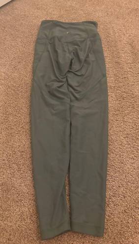 Old Navy Active High-Rise Leggings