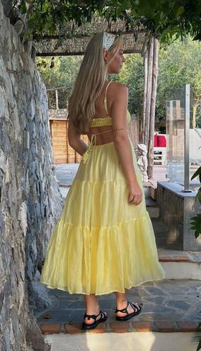 Yellow Dress