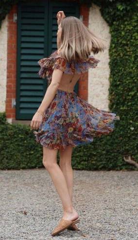 Zimmermann NWT. $850 Zimmerman Cape Ruffle Floral Dress AU 0 / US 4