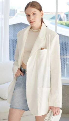 Storets  Brianna Oversized Cotton Blazer in White Size S/M Women's