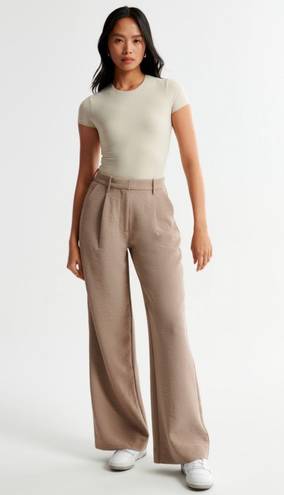 Abercrombie & Fitch A&F Harper Tailored Premium Crepe Pant 