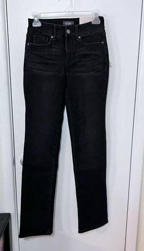 NYDJ  JEANS MARILYN STRAIGHT LIFTXTUCK TECHNOLOGY DARK JEANS SIZE 00 NEW P1-155