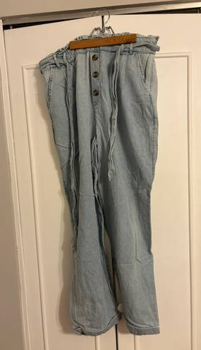 American Eagle Outfitters Paperbag Pants