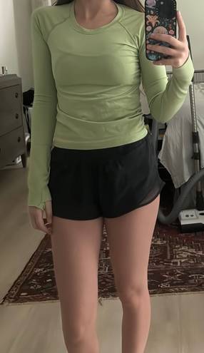 Lululemon Swiftly Tech Long Sleeve Race Length