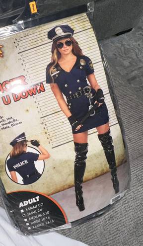 Spirit Halloween Police Officer Costume