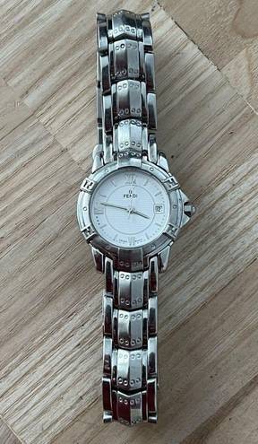 Fendi  Rare Ladies Luxury Watch Registered Model White Dial  Stainless Bracelet