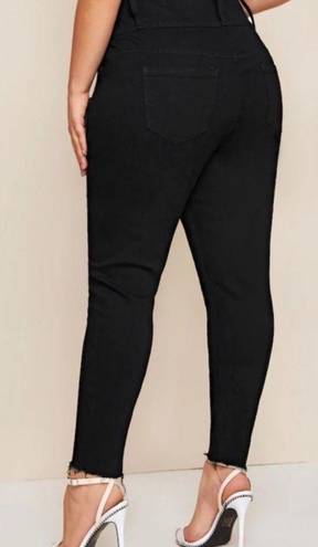 Edge Plus Size Black skinny high waist frayed  Pants