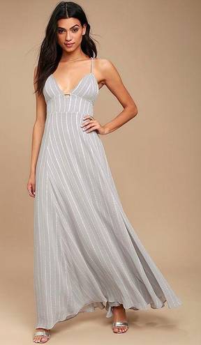 Lulus NWT Lulu’s Women’s Elevate Light Grey Embroidered Maxi Dress Size XS