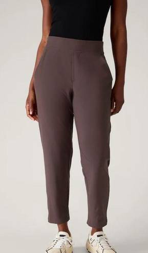 Athleta Brooklyn Mid Rise Ankle Pants in Shale