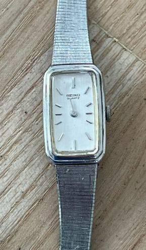 Seiko  Vintage Ladies Watch Stainless Bracelet, Case, Hands, Markers, Dial