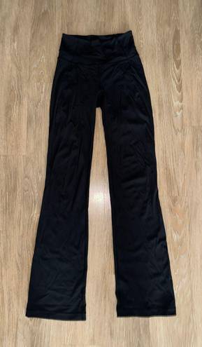 Lululemon Black Groove Leggings / Pants