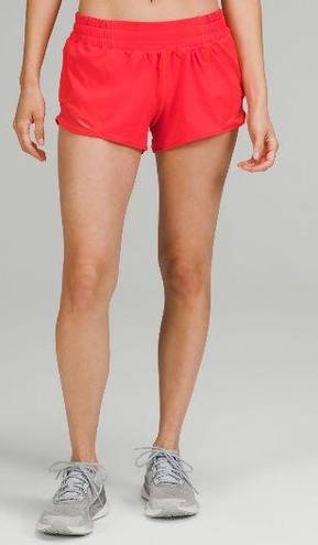 Lululemon Hotty Hot Short 2.5”