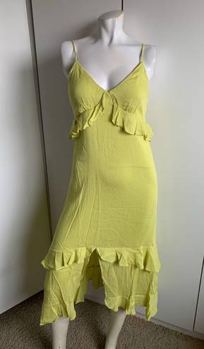 Lulus *NWT*  Chartreuse Medium spaghetti strap midi dress