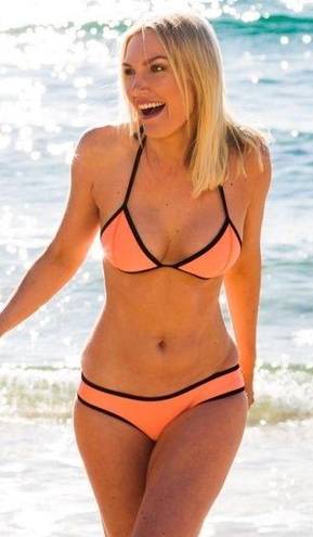  Bra Society Women's Chloe Triangle Shape Mesh Bikini
