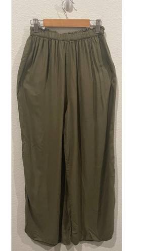 American Eagle  Wide Leg Olive Green Pants