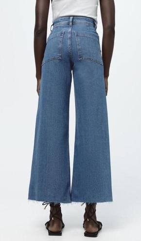 ZARA  High Waist Marine Straight Wide Leg Jeans Raw Hem Light Blue Wash, Size 4