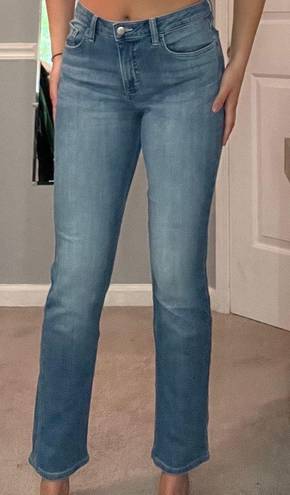 Lee Straight Leg Mid Rise Jeans