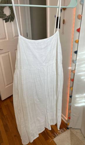 American Eagle open back white dress