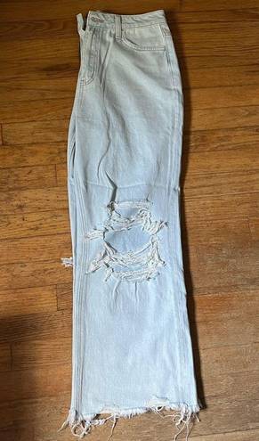 Vervet  light blue distressed cropped flares size 28 NWOT