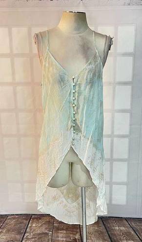 Gypsy 05  NWT button front longer in back flowy tie dye  tank size small