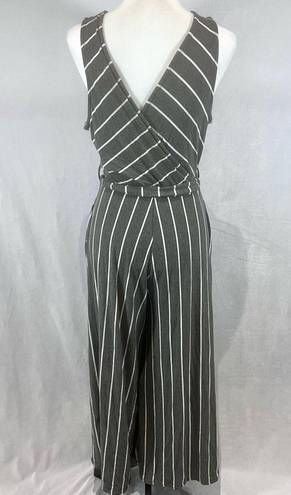 Nordstrom Nimi K gray and white striped cropped jumpsuit with pockets size large