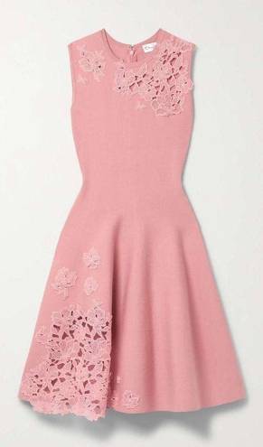 Oscar de la Renta NWT  Guipure lace-trimmed stretch-knit dress Size M