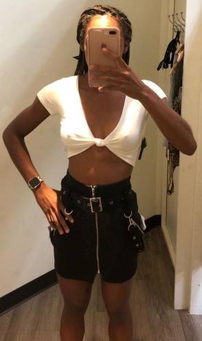 Know Style White Crop top