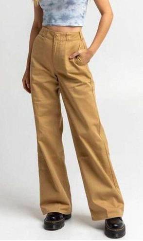 Dickies Juniors Worker Pant Wide Leg pants Tagged a womens size 7/28