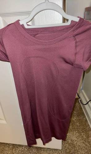 Lululemon Swiftly Tech Short Sleeve in Maroon / Mauve