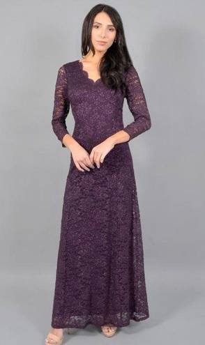 Jessica Howard - LONG SLEEVE METALLIC LACE GOWN JH9M7887